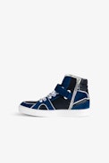 ZV1747 High Flash Boys' High-Top Sneakers - Boys' High Flash High-Top Sneakers with lightning bolt motif on side.