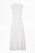 Robe Romane - Robe longue blanche en dentelle.