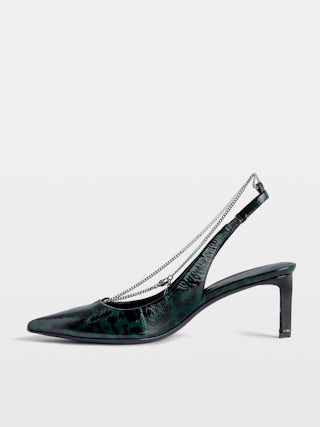 Pumps First Night - Patent leather pumps with leopard print and chain.