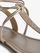 Sandalen Moonstar - Goldene Sandalen aus Metallic-Leder in Vintage-Optik mit verstellbarer Schnalle und strassverzierten Riemen.