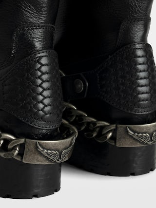Igata Ankle Boots - Black vegetable tanned leather low ankle boots with metal chains.