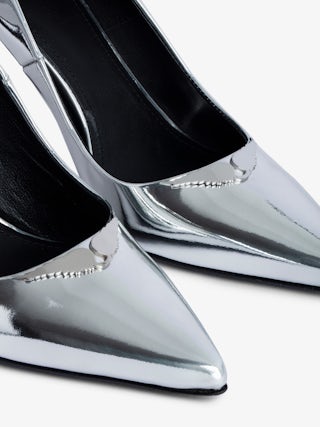 Escarpins Perfect - Escarpins argentés en cuir effet miroir à charm ailes miroir.