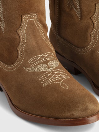 Suede Western Tex Boots - Camargaise boots in embroidered suede leather.