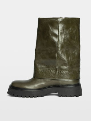 Bottes Angie Sleeve Vintage Patent - Bottes effet pantalon en cuir effet inspiré vintage.