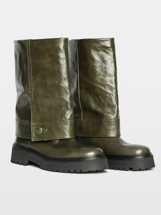 Bottes Angie Sleeve Vintage Patent - Bottes effet pantalon en cuir effet inspiré vintage.