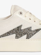 Plataformas Deportivas Bajas ZV1747 La Flash - Deportivas de caña baja de ante de color crudo con suela gruesa y apliques de relámpagos decorados con cristales Swarovski.
