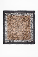 Delta Leo Scarf - Patterned women’s foulard
