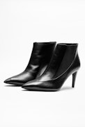 Virgo Rella Boots - Women’s black leather ankle boots
