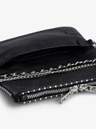 Pochette Rock Nano Studs - Pochette iconica Rock Nano in pelle nera e borchie argentate.