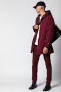 Kattle Amo Tech Parka - Men’s burgundy parka.