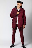Kattle Amo Tech Parka - Men’s burgundy parka.