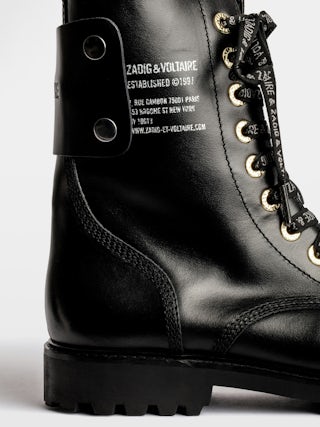 Botines Joe - Botas estilo ranger de cuero con estampado y parche.