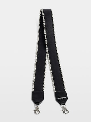 Bandolera Studs Piping - Correa de hombro de cuero granulado con bordes tachonados.