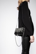 Pochette Rock Suede Strass - Pochette noire femme en cuir suédé agrémentée de strass