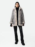 Mantel Magdas Shearling - Lammfellmantel in Naturecru für Damen.