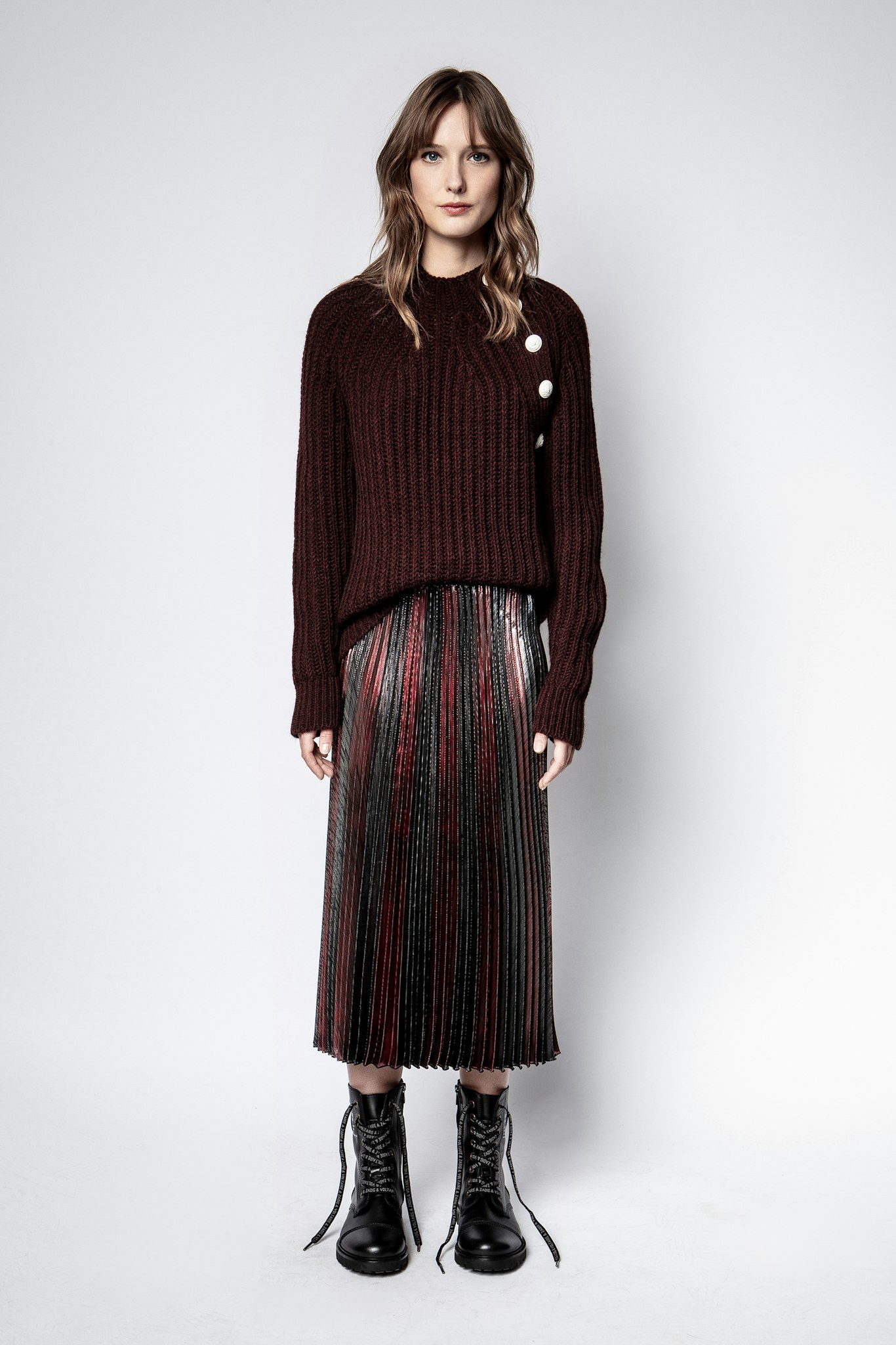 WJCP0312F_BLEU_ANTHRACITE_2.jpg?h=2048&w=1366