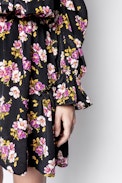 Robe Soie Rabbi Peonies - Robe noire en soie femme imprimée.