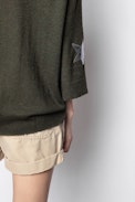 Flint Patch Cachemire Sweater - Women’s khaki featherlight cashmere sweater.