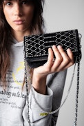 Pochette Rock Nano Suede Scale Studs - Pochette Rock Nano in pelle nera borchiata