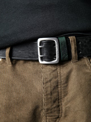 Belt Buckley 40mm - Leather belt with silver buckle.
