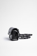 Estuche Airpod Case Embossed - Estuche pequeño para Airpod con bandolera de charol negro