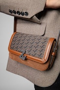 Borsa ZV Initiale Le Mini - Borsa ZV Initiale con monogramma ZV iniziale e pelle scamosciata cognac