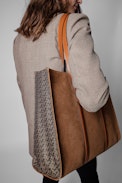 ZV Initiale Le Tote Bag - Women's Le Tote bag in cognac suede