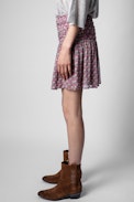 Javala short skirt - Patterned short skirt on pink background