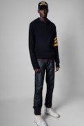 Clay Cashmere Sweater - Men's hoodie in navy blue cashmere adorned with arrows on the sleeves