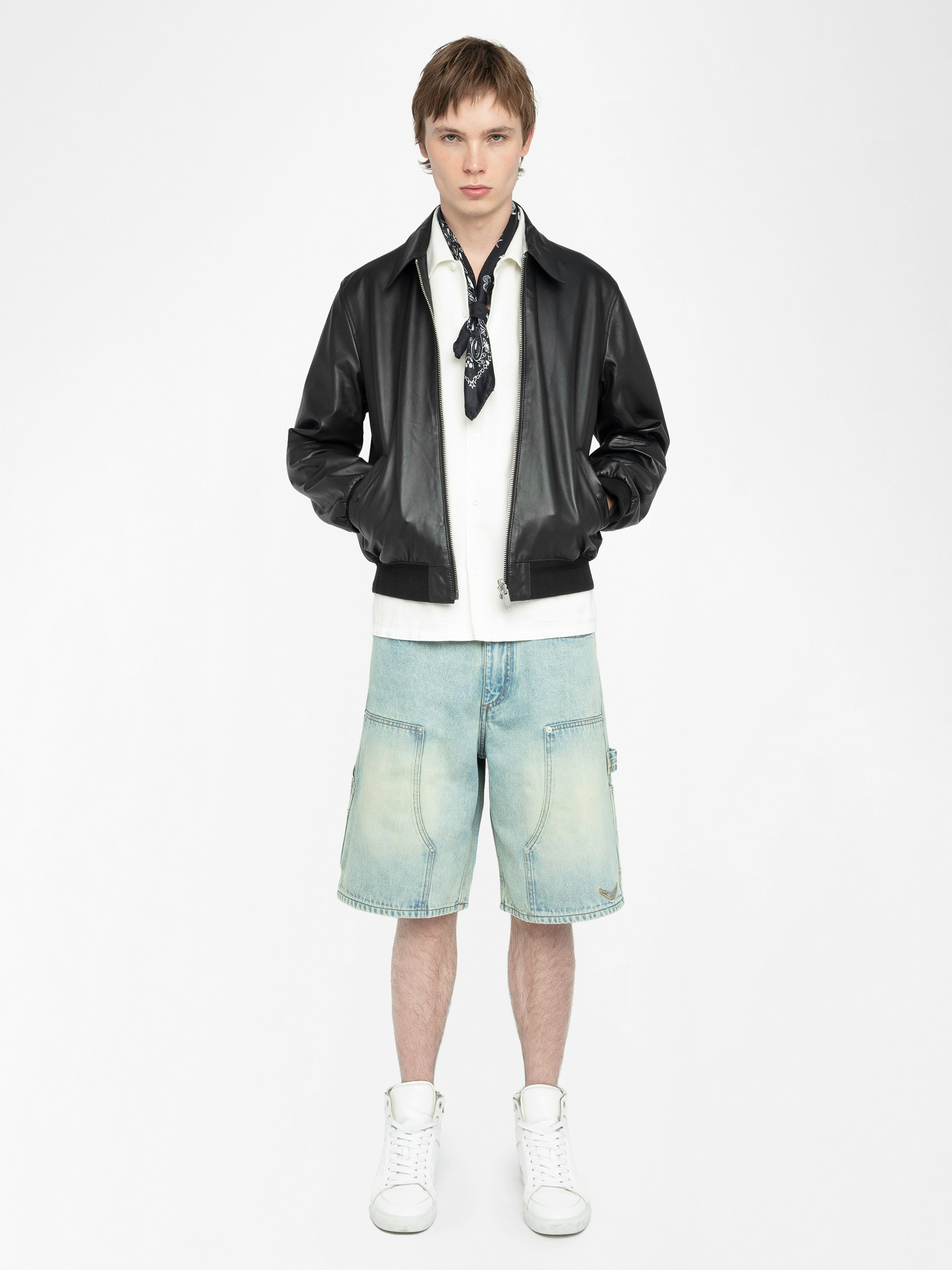 Perys Denim Bermuda Shorts - Knee-length wide-leg bermuda shorts in worker style with seam details and rivets.