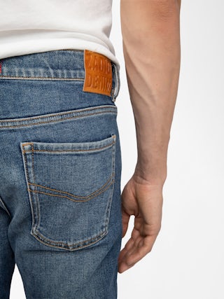 Mick Jeans - Skinny jeans with zip closure.