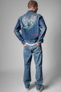 Base Denim Jacket - Men's blue denim jacket with embroidered skull. Made with fibers from organic farming.