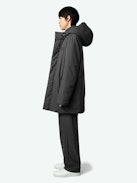 Parka Kobel - Parka grigio di media lunghezza con cappuccio, collo alto, sottopatta distintiva e stemma Studio.