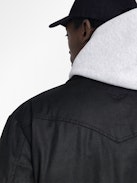 Boye Jacket - Western-style jacket with button fastening, patch pockets and wing embroidery on the back.