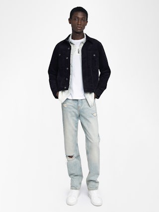 Bases Velvet Jacket - Velvet jacket, long sleeves with buttoned closure and embroidered wings on the back.