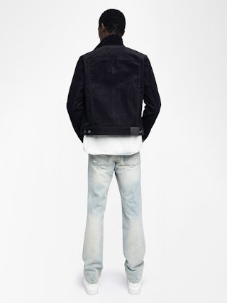 Bases Velvet Jacket - Velvet jacket, long sleeves with buttoned closure and embroidered wings on the back.