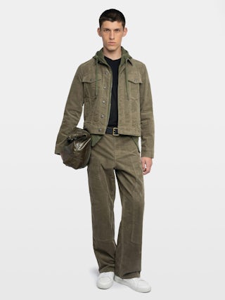 Blouson Bases Velours - Blouson en velour, manches longues à fermeture boutonnée avec broderies ailes au dos.