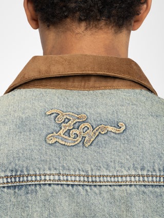 Jacket Bases Denim - Denim jacket with embossed wings at back, long sleeves and button fastening.