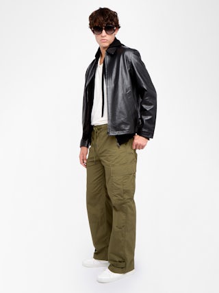 Pantalon Palmyr - Pantalon large et fluide à taille élastiquée avec cordon, boutonnage central et fermeture zippée accompagné d'une broderie.