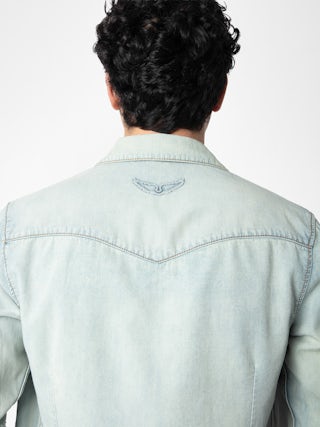 Camicia Saby In Denim - Camicia aderente in denim stile western con ricamo ad ali, maniche lunghe e chiusura con bottoni.