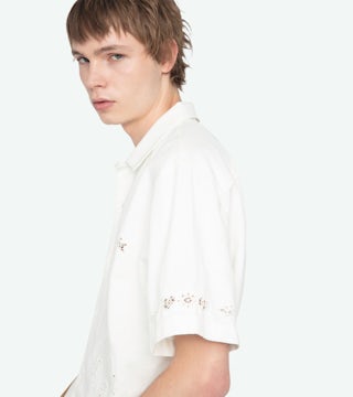 Sam Shirt - Regular fit cotton linen shirt with western-inspired embroidery, short sleeves and button fastening.