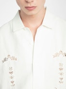 Sam Shirt - Regular fit cotton linen shirt with western-inspired embroidery, short sleeves and button fastening.
