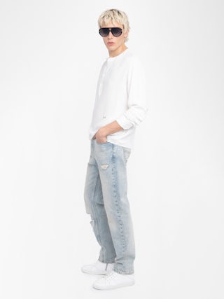 Sora Shirt - Light shirt with a tunic collar, discreetly puffed sleeves with button closure.