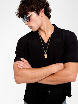 Chemise Slony - Chemise casual en viscose, manches courtes et fermeture boutonnée avec signature broderie ailes.