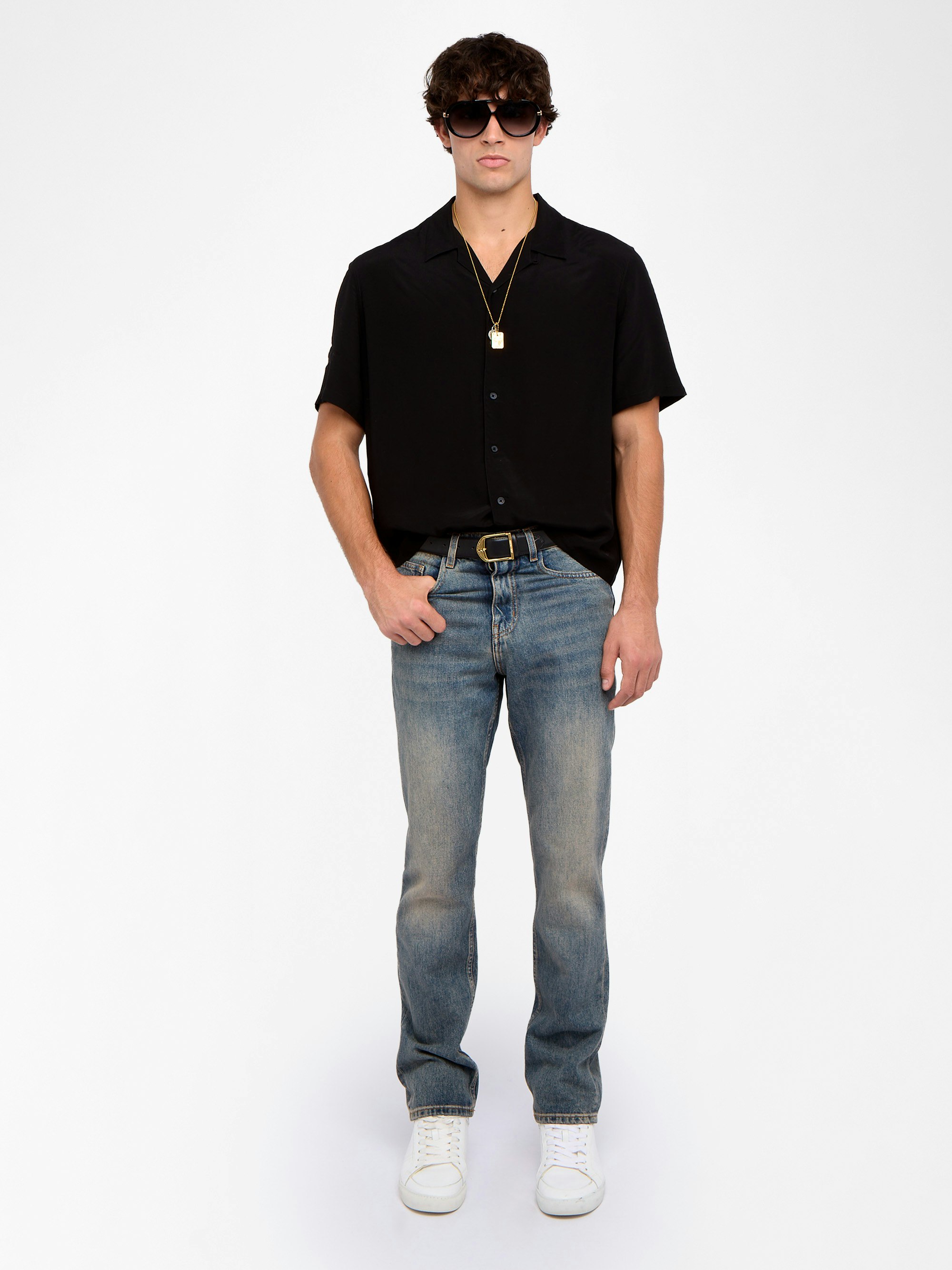 Shirt Slony - Casual viscose shirt, short sleeves and button fastening with signature wing embroidery.