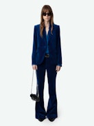 Vavy Velvet Blazer - Velvet blazer with suit collar.