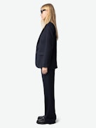 Valse Blazer 100% Wool - Structured straight-cut blazer in grain de poudre wool with button fastening.