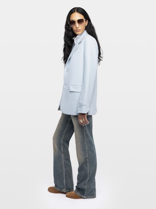 Blazer Vanille - Structured blazer with button fastening.