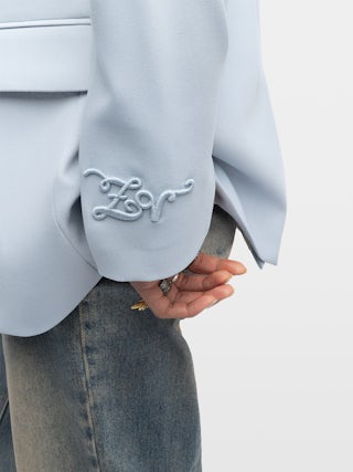 Blazer Vanille - Structured blazer with button fastening.