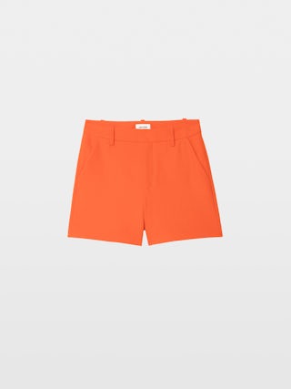 Sidou Shorts - Tailored shorts with multiple pockets.
